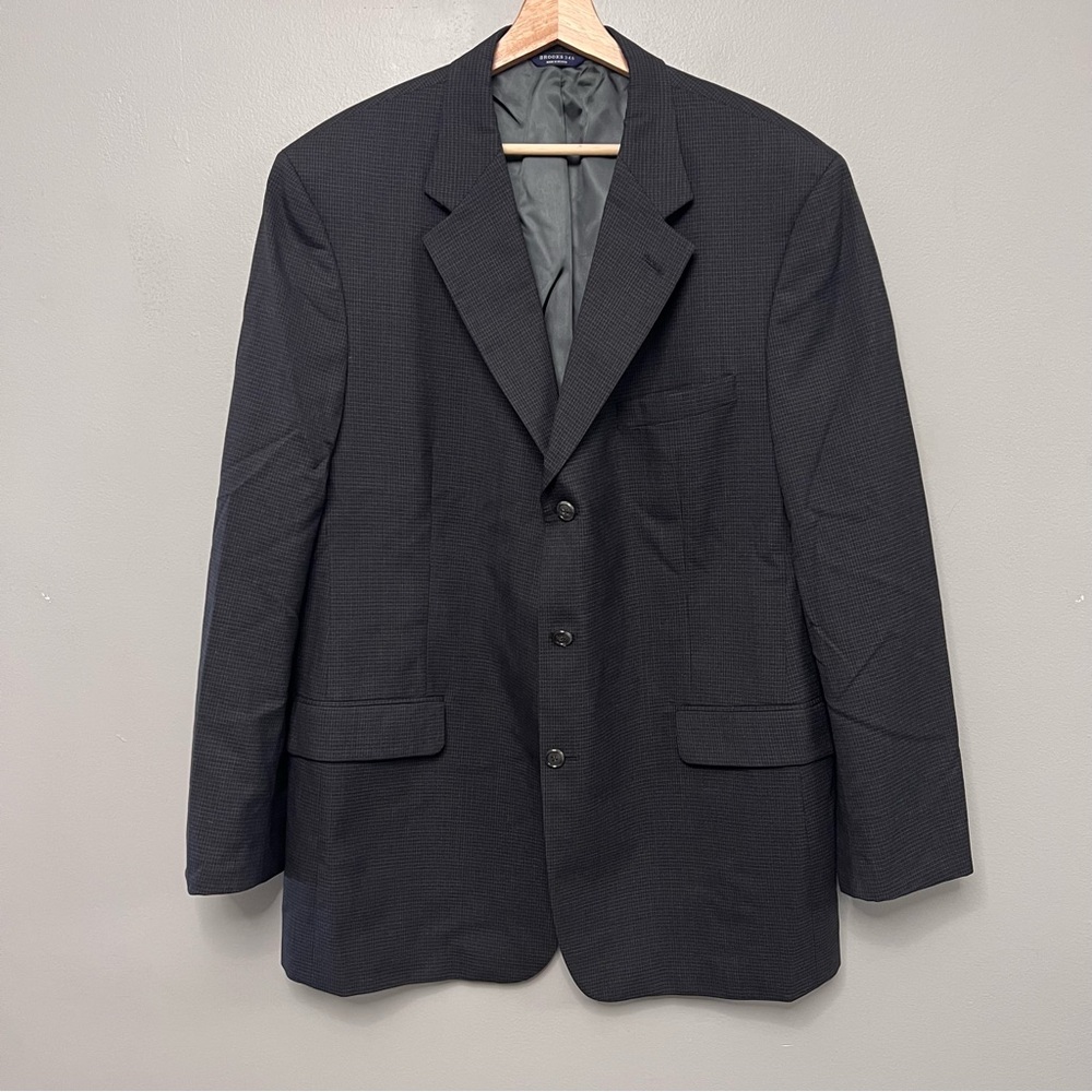 Brooks Brothers 346 Men’s 46L Suit Jacket Black W/ Thin Gray Lines